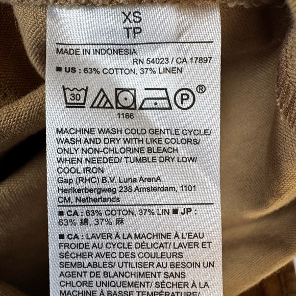 Banana Republic Tan Sleeveless Button Down Shirt - Picture 4 of 4